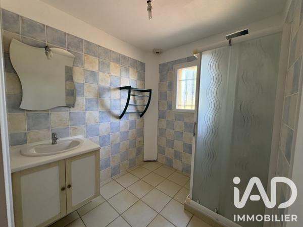Maison à vendre 6 pièces 140 m² Camaret-sur-Aigues