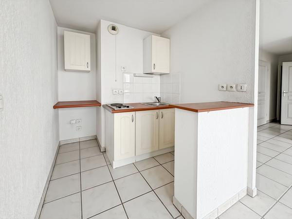 Charmant appartement 2 pièces à Bordeaux, secteur Bassins à Flots