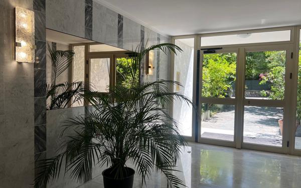 Appartement à vendre    2 pièces • 35,74 m2 Nice