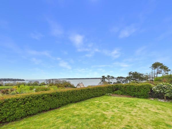 Carantec – Maison d’exception avec vue mer imprenable et studio indépendant