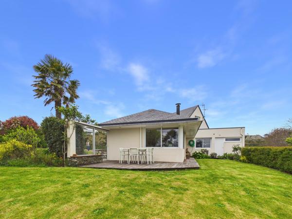 Carantec – Maison d’exception avec vue mer imprenable et studio indépendant