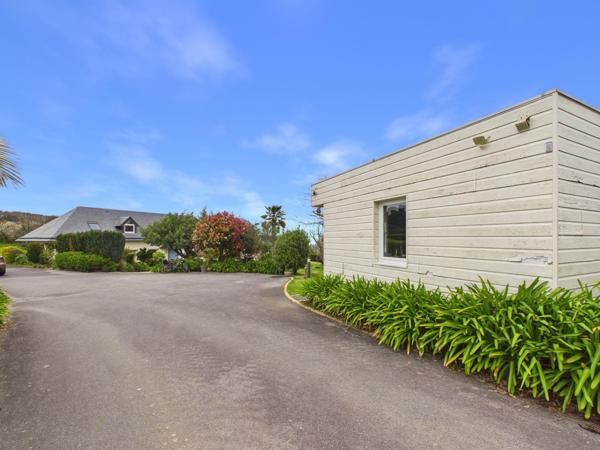 Carantec – Maison d’exception avec vue mer imprenable et studio indépendant