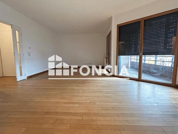 Location Appartement 3 pièces 90.68 m² - 7 RUE DES HEULINES Cergy 95000