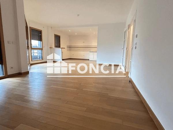 Location Appartement 3 pièces 90.68 m² - 7 RUE DES HEULINES Cergy 95000