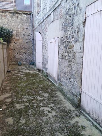 Immeuble de rapport à vendre à Honfleur dans le Calvados (14600), ref : HO 860