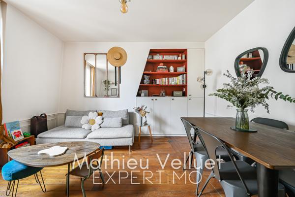 Paris (75018) Piscine Amiraux, T2 traversant de 38.57m2 carrez au 6ème avec asc.