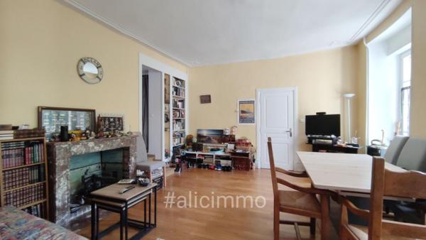 Immeuble locatif Sézanne