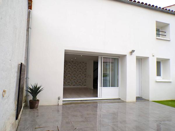 Maison de village en pierre