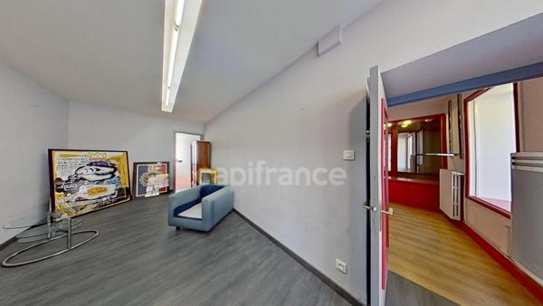 Local commercial 106 m² + 50 m² annexe – Emplacement stratégique à Amélie-les-Bains (66)