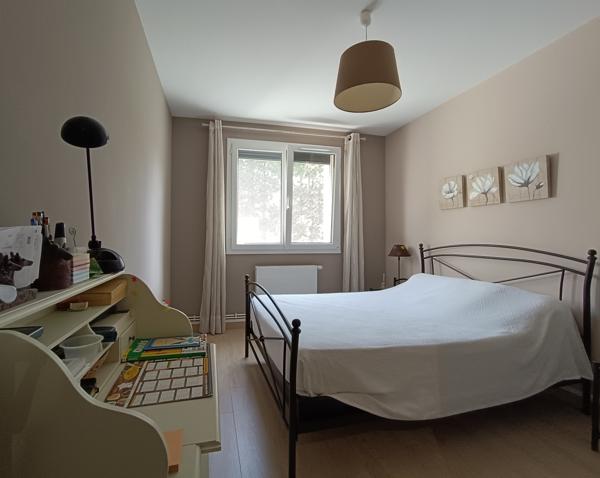 Appartement
         4 pièces
        - 84 m² Exclusivité 209 000 € *