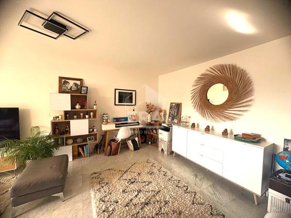 Mougins,  location 3 pièces meublé.