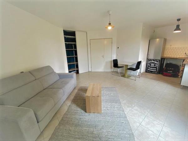 Appartement à louer |  L ISLE ADAM |  1 pièce | 30 m²