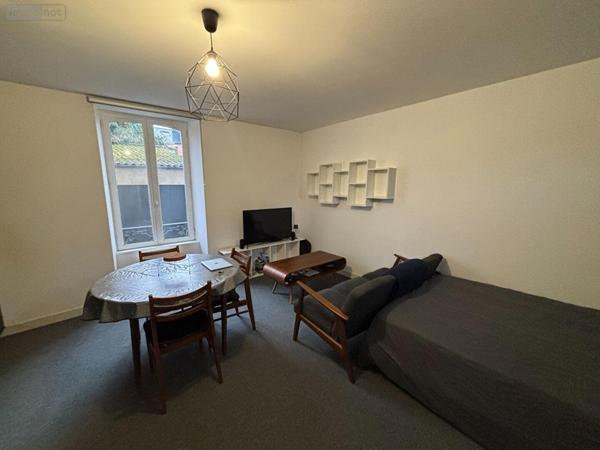 Appartement à louer à Rennes en Ille-et-Vilaine (35000), ref : 0001-381   
THABOR