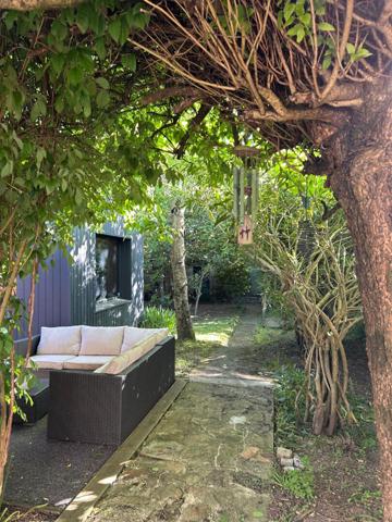 MAISON NANTES 7 CHAMBRES BORDS DE SEVRE GARAGE TERRAIN ARBORE COMMERCES ET BUSWAY