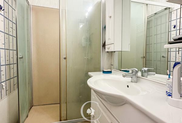 Artigues-près-Bordeaux (33370) JOLIE LANDAISE T4 - 3 CHAMBRES - PISCINE