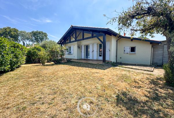Artigues-près-Bordeaux (33370) JOLIE LANDAISE T4 - 3 CHAMBRES - PISCINE