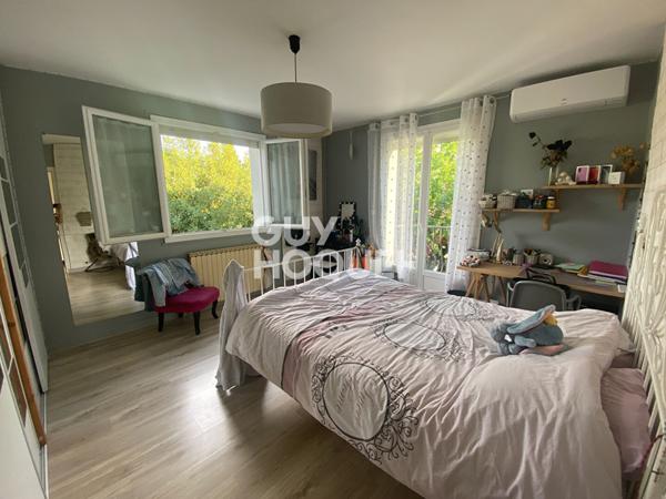 MAISON À VENDRE DE 8 PIÈCES DE 171,00 M²