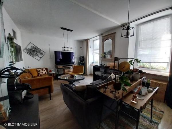 Immeuble 4 pièce(s)