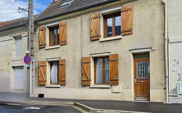 Maison à vendre    5 pièces • 120 m2 Pont-Sainte-Maxence