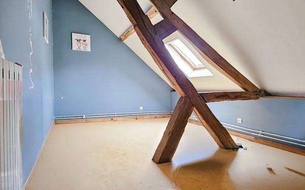 Maison à vendre    5 pièces • 120 m2 Pont-Sainte-Maxence