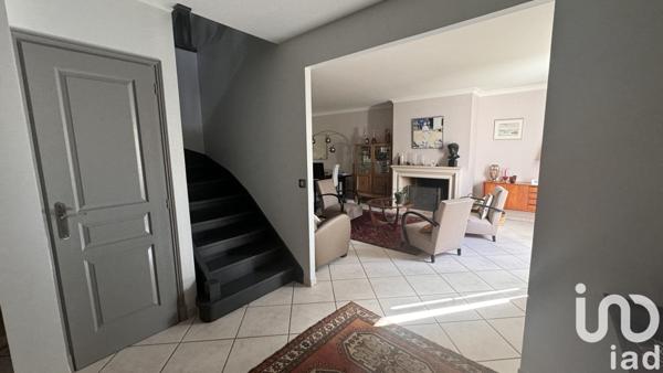 Maison à vendre 8 pièces 214 m² Chatou