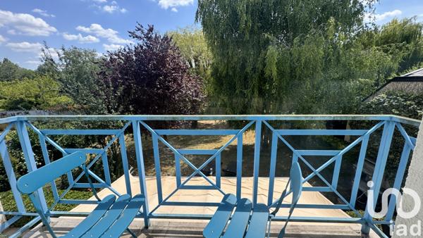 Maison à vendre 8 pièces 214 m² Chatou