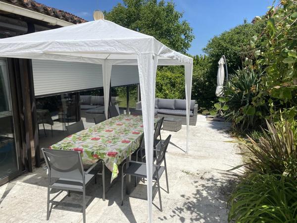 Maison de 3 chambres avec grand jardin et piscine