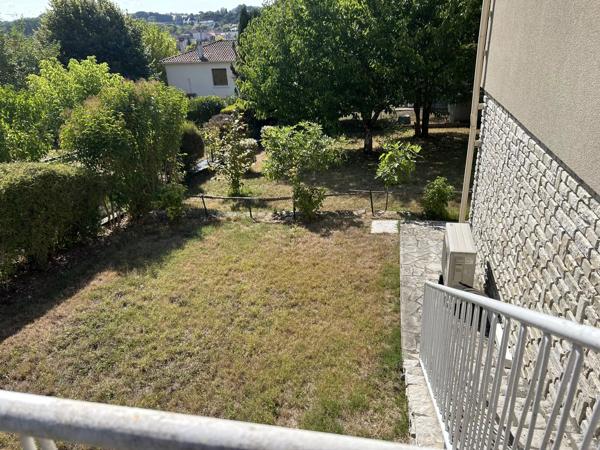 Charmante maison de village avec 2 chambres à Chalais