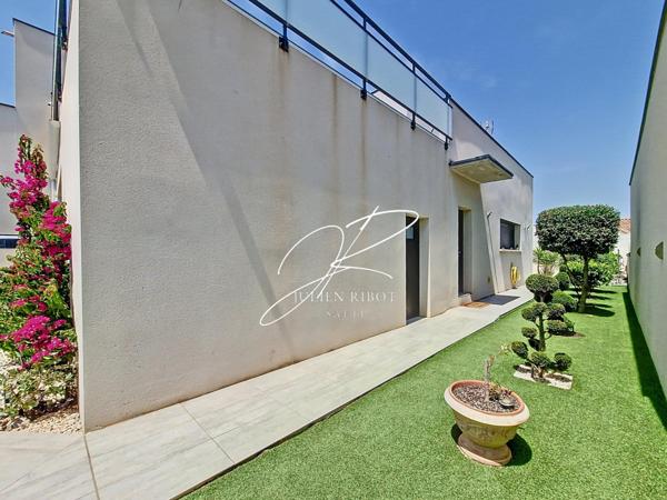 Maison T4 3 chambres 107 m² piscine