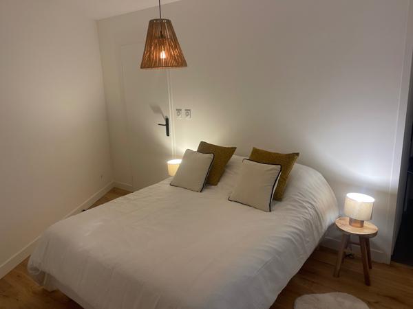 BORDEAUX APPARTEMENT 70M² T4 QUARTIER FONDAUDÈGE  AVEC BUREAU COUR PRIVATIVE ET CALME ABSOLU