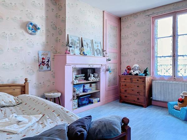 Dpt Sarthe (72), à vendre PONCE SUR LOIR maison P5 de 142m²- jardin de 77m²-garage