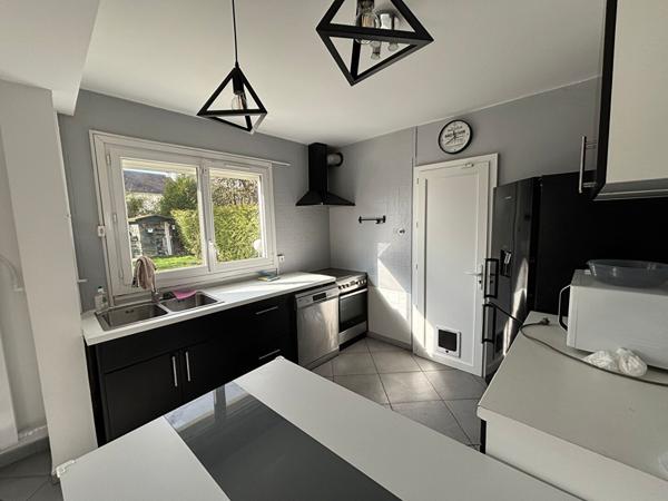 Exclusivité à Trilport : Charmante maison 4 pièces à louer avec jardin