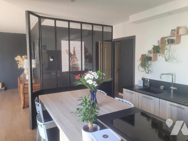 CHANGE - PAVILLON CONTEMPORAIN