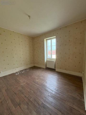 Maison à vendre à Saint-Gaultier dans l'Indre (36800), ref : 037/916