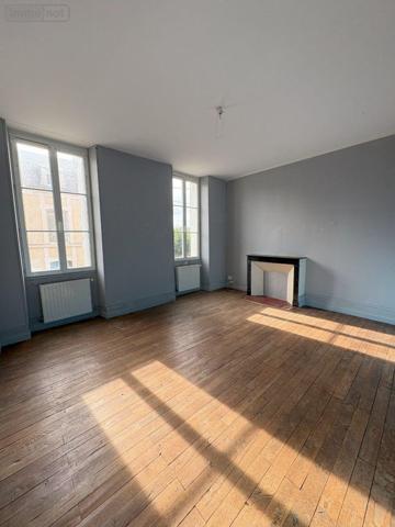 Maison à vendre à Saint-Gaultier dans l'Indre (36800), ref : 037/916