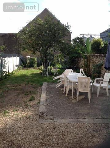 Maison à vendre à Saint-Gaultier dans l'Indre (36800), ref : 037/916
