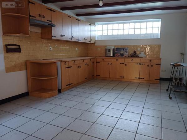 Immeuble à vendre à Meslan dans le Morbihan (56320), ref : 56032-1645