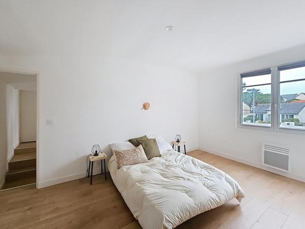 Jolie maison de quatre chambres dont une suite parentale au rez-de-chaussée