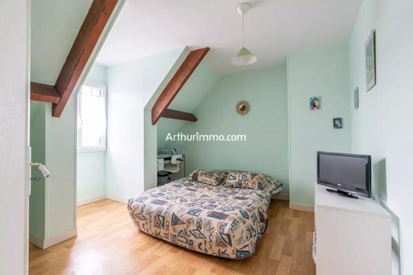 Vente                                                      Maison
                        
                     7 pièces                      130 m2                     à Sucy-en-Brie