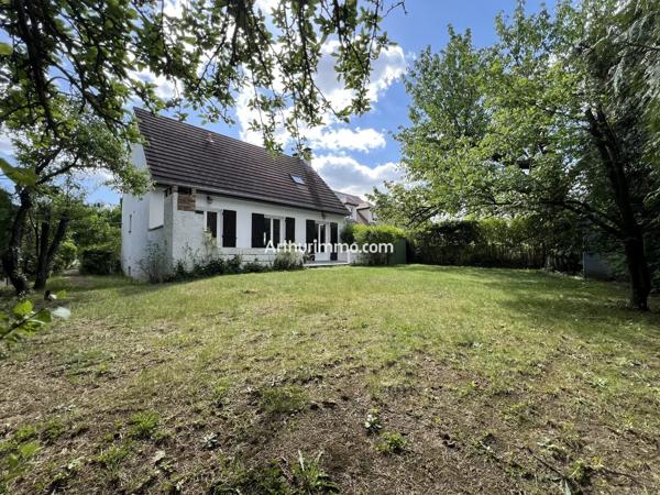 Vente                                                      Maison
                        
                     7 pièces                      130 m2                     à Sucy-en-Brie
