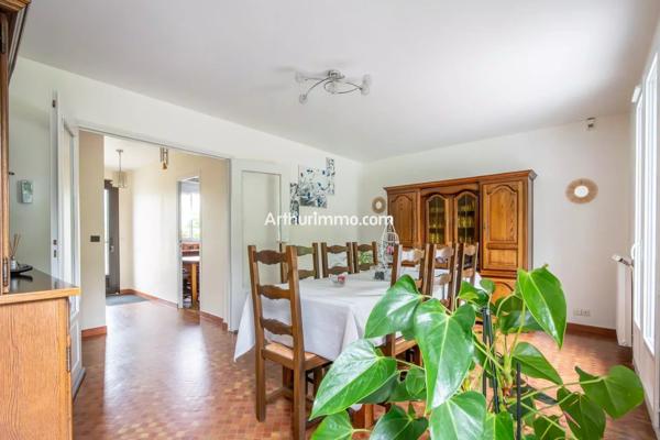 Vente                                                      Maison
                        
                     7 pièces                      130 m2                     à Sucy-en-Brie
