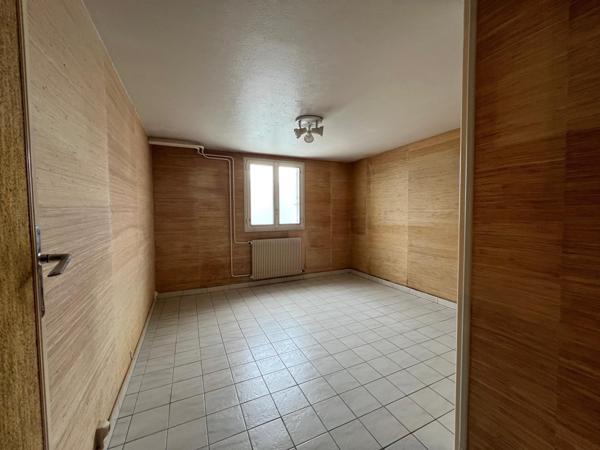 Maison à CHERBOURG-EN-COTENTIN, 50460 - 7 pièces 110m²