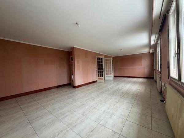 Maison à CHERBOURG-EN-COTENTIN, 50460 - 7 pièces 110m²