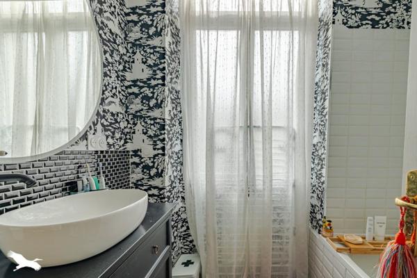 Appartement à vendre |                                       Bordeaux |                                        3 pièces  |  58 m²