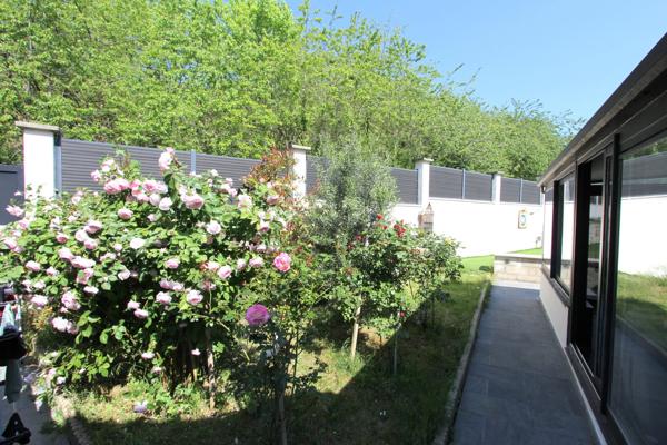 Maison à vendre 7 pièces avec jardin et piscine sur les Côteaux d'Argenteuil (95)
