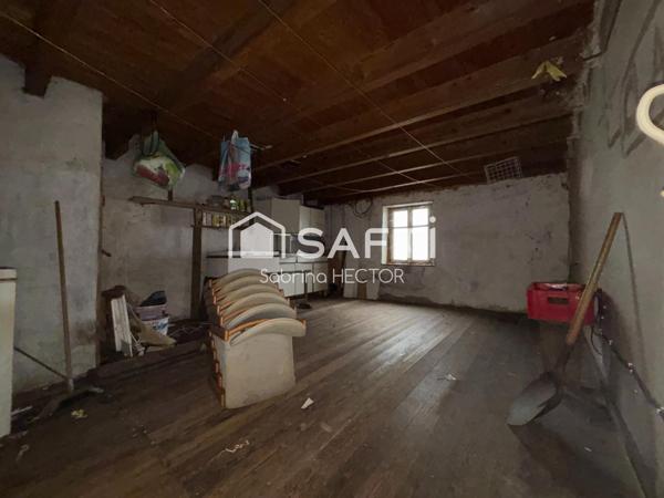 Maison de village à rénover – Fort potentiel