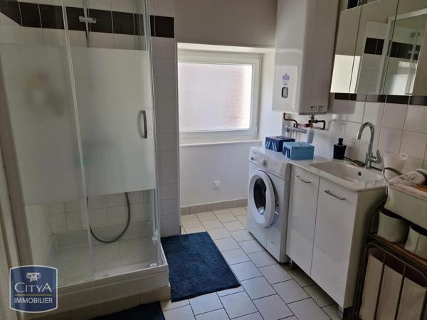 Appartement à louer 2 pièces 41m² Ardentes (36120)