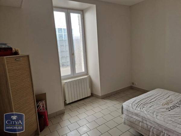Appartement à louer 2 pièces 41m² Ardentes (36120)