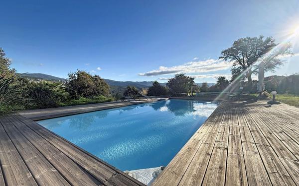 Maison à vendre    4 pièces •  Grosseto-Prugna