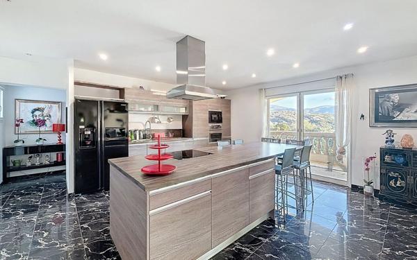 Maison à vendre    4 pièces •  Grosseto-Prugna